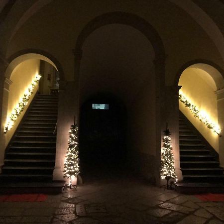 Appartamento Storico In Pieno Centro Ad אניונה מראה חיצוני תמונה