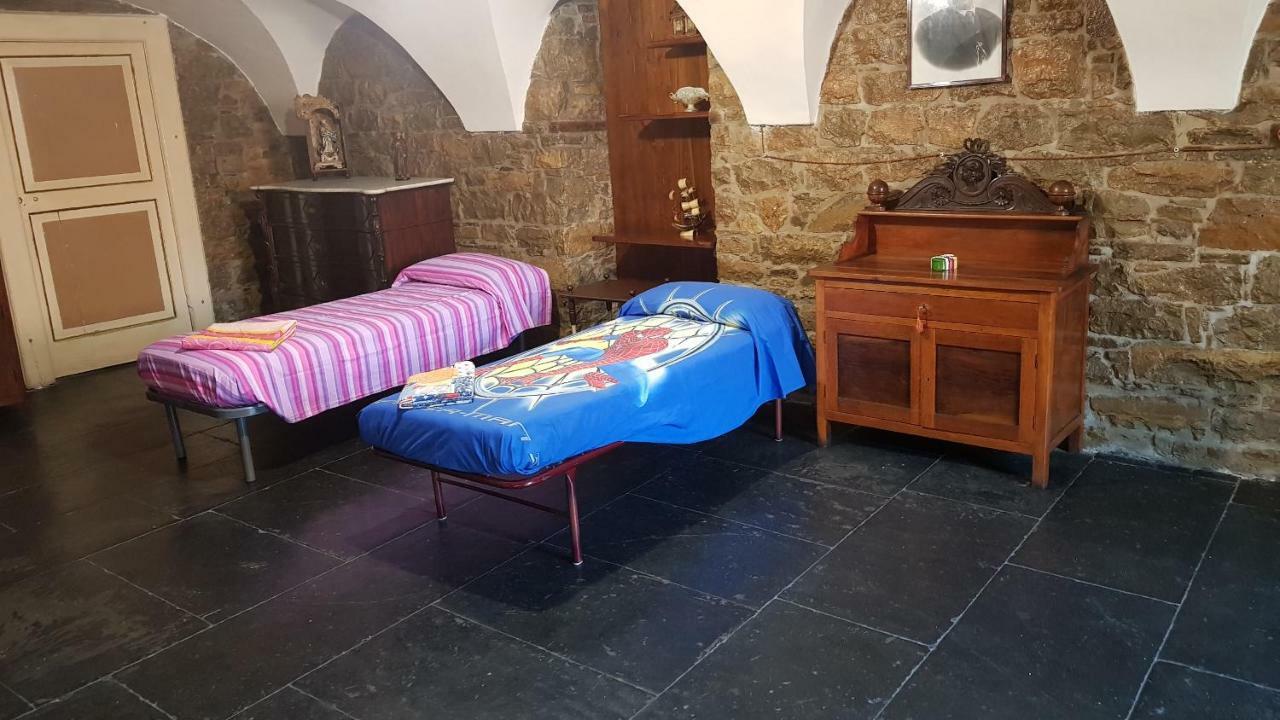 Appartamento Storico In Pieno Centro Ad אניונה מראה חיצוני תמונה