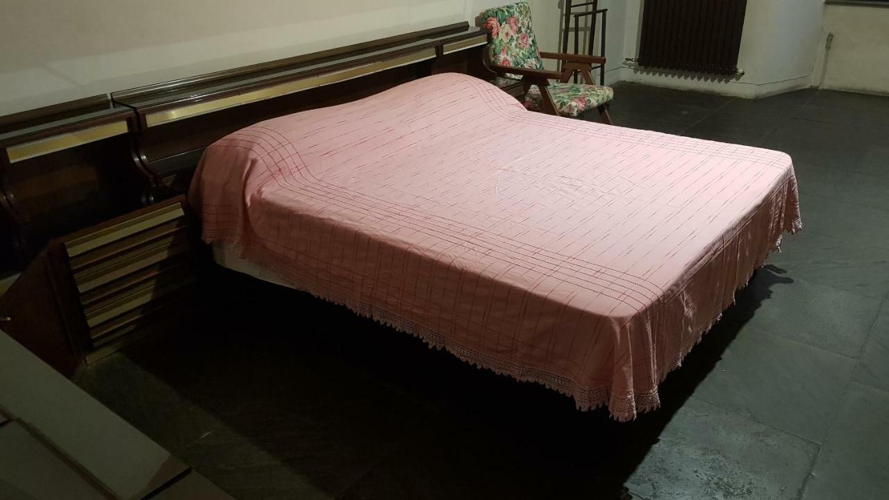 Appartamento Storico In Pieno Centro Ad אניונה מראה חיצוני תמונה