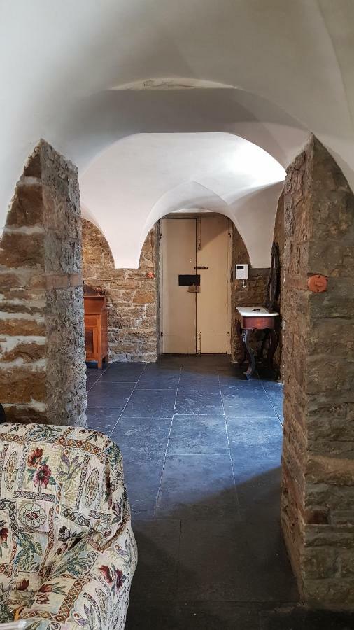 Appartamento Storico In Pieno Centro Ad אניונה מראה חיצוני תמונה