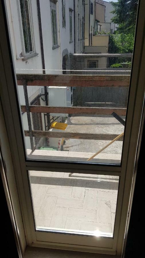 Appartamento Storico In Pieno Centro Ad אניונה מראה חיצוני תמונה